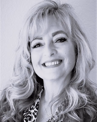 Anna Ruiz, Realtor Associate