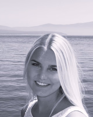Bella Deanda, Realtor Associate