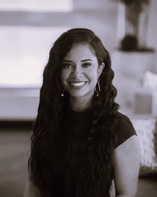 Chelsea Drummond, Realtor Associate
