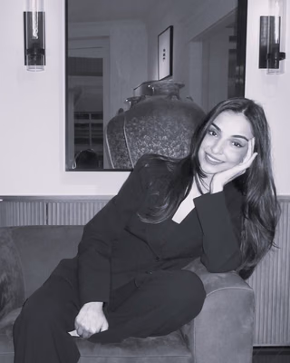 Hasina Ahmadi, Realtor Associate