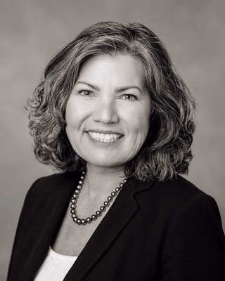 Janet Hayden, Broker Associate