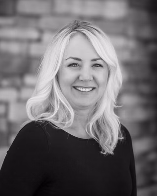 Leslie Alexander, Realtor Associate