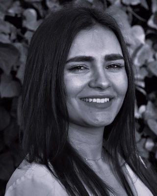 Savanna Kelly, Realtor Associate