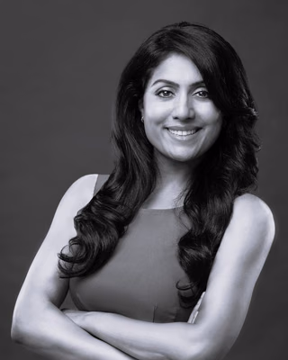 Sushveen McWhorter, Realtor Associate